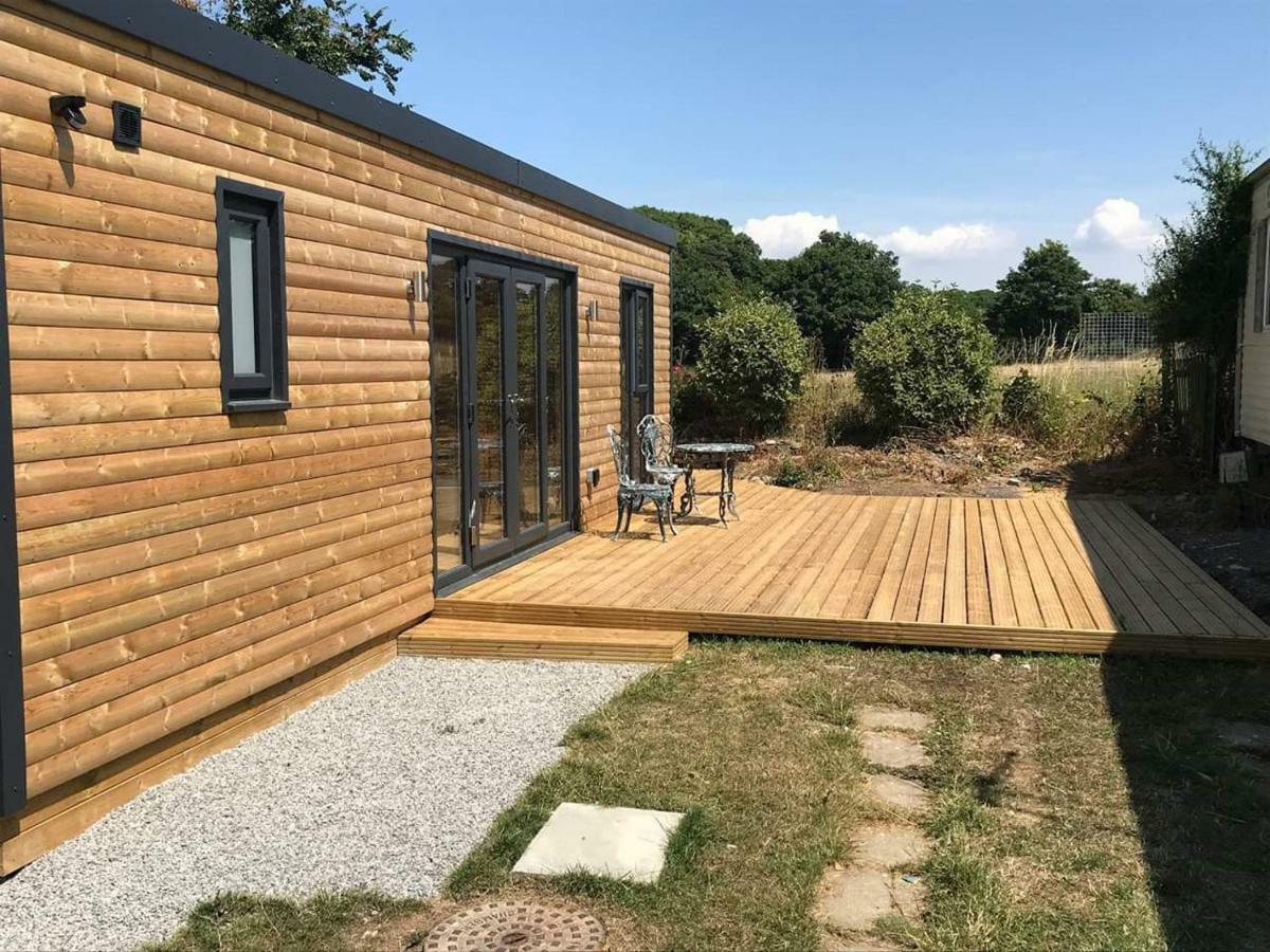 Acorn Camping And Caravan Park Llantwit Major Exterior foto